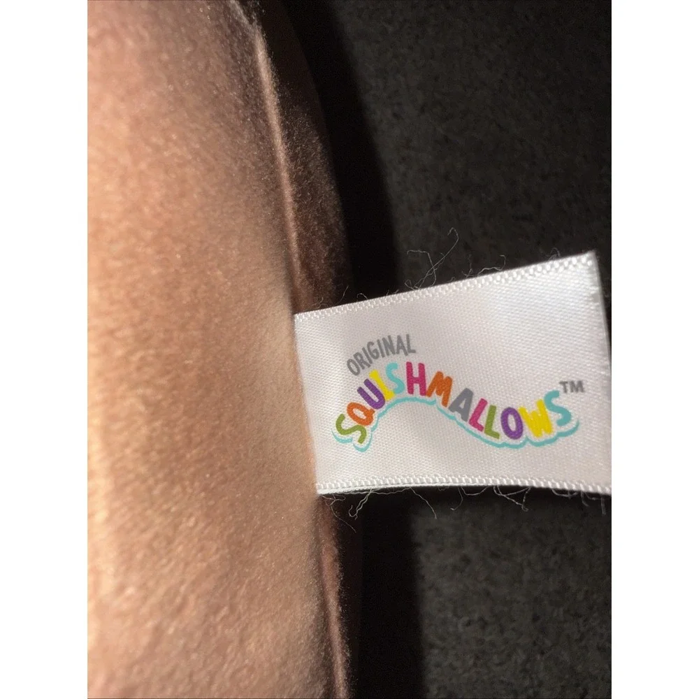 Large Squishmallow‎ 